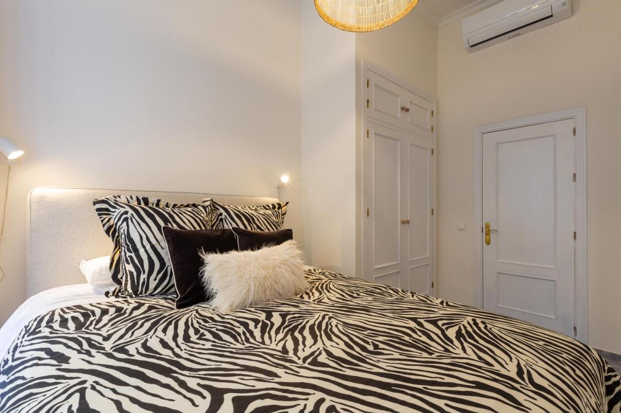 Puerta De Larios: Central Three-Bedroom Apartment With Balconies And Patio Màlaga Exteriér fotografie